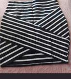 Stretch rok maat m. Meer kleding, makeup, pumps, tassen etc., Maat 38/40 (M), Ophalen of Verzenden, Zo goed als nieuw, Coolcat