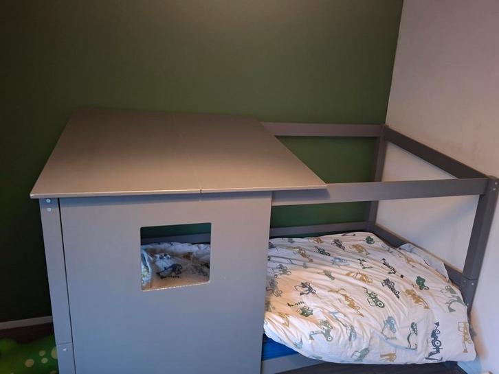 Bedhuisje, Kinderen en Baby's, Kinderkamer | Stapelbedden en Hoogslapers, Gebruikt, Overige typen, Ophalen of Verzenden