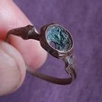 Bodemvondst Friesland: Eeuwenoude Bronzen Ring, Antiek en Kunst, Verzenden