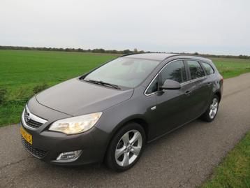 Opel Astra SPORTS TOURER 1.4 Turbo Edition 120pk Navigatie [ beschikbaar voor biedingen