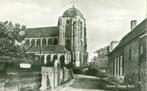 Veere 1962; (straatje naar de) Grote Kerk - gelopen., Verzamelen, Ansichtkaarten | Nederland, Zeeland, Gelopen, 1960 tot 1980