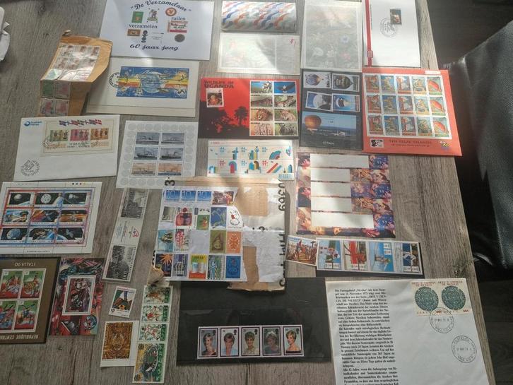 nederland /antillen /suriname en nog meer, Postzegels en Munten, Postzegels | Volle albums en Verzamelingen, Nederland en Buitenland