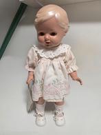 Schildpad popje Christel 33 cm, Verzamelen, Poppen, Ophalen, Zo goed als nieuw, Pop