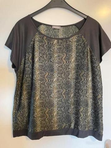 Shirt GEISHA. Maat XL beschikbaar voor biedingen