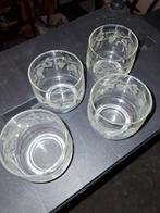 4 Antieke Glaasjes met Druivenrank Motief, Ophalen of Verzenden