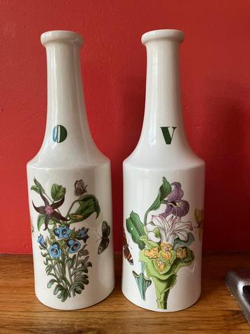 Vintage Olie- en azijnstel Portmeiron Botanic Garden beschikbaar voor biedingen