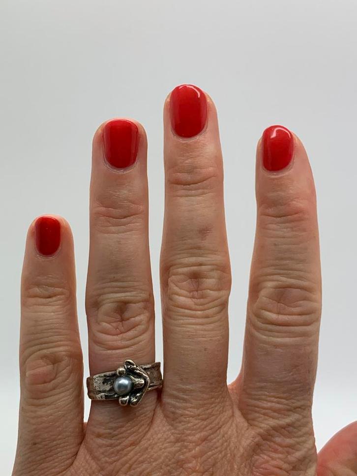 X879 Prachtige zilveren Perli ring (verstelbaar), Sieraden, Tassen en Uiterlijk, Antieke sieraden, Ring, Zilver, Ophalen of Verzenden