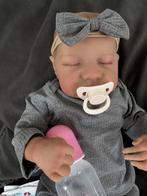 Schattige Reborn doll, Verzamelen, Poppen, Ophalen of Verzenden, Zo goed als nieuw, Pop