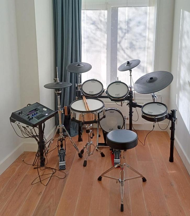 Roland V50 drumset (incl. TD-50) (TD50 / TD-50K), Muziek en Instrumenten, Drumstellen en Slagwerk, Gebruikt, Roland, Elektronisch