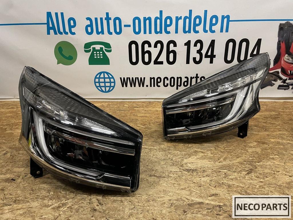 RENAULT TRAFIC LED KOPLAMPEN ORIGINEEL SET COMPLEET, Ophalen of Verzenden, Gebruikt, Renault
