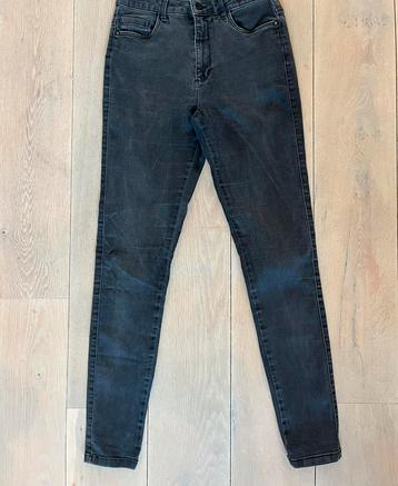 High waisted Only M/32 stretch zwarte skinny jeans beschikbaar voor biedingen