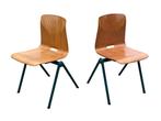Vintage Pagholz stoel stapelbaar Woodmark / Galvanitas, Huis en Inrichting, Stoelen, Gebruikt, Bruin, Vintage, Metaal