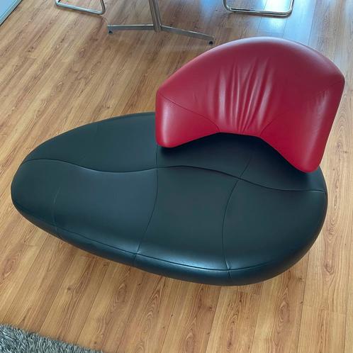 Leolux Kikko chaise longue – design canapé, Huis en Inrichting, Banken | Sofa's en Chaises Longues, Zo goed als nieuw, Tweepersoons