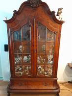 Italiaans notenhouten kast + tafels, Ophalen of Verzenden, 25 tot 50 cm, 50 tot 100 cm, Minder dan 100 cm