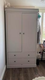 Lichtgrijze Kidsmill Newport kledingkast - nieuwprijs €750,-, Ophalen, Zo goed als nieuw, 50 tot 75 cm, 200 cm of meer