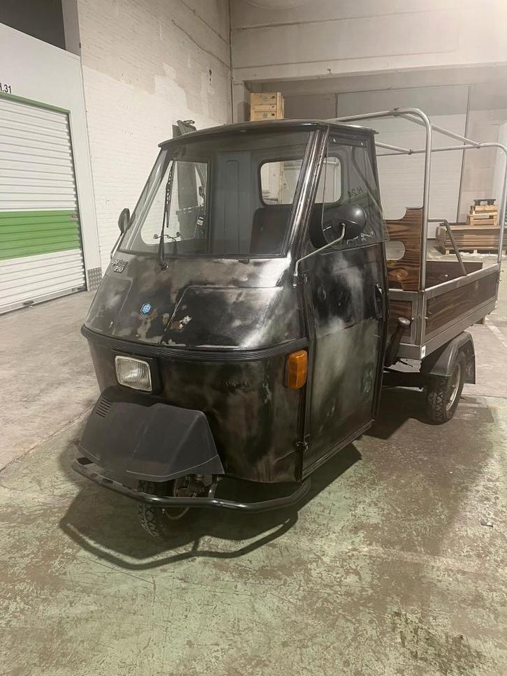 Piaggio Ape, Fietsen en Brommers, Scooters | Piaggio, Gebruikt, Overige modellen, Maximaal 45 km/u, Benzine, Ophalen of Verzenden