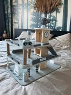 Houten Garage Petite Amélie, Kinderen en Baby's, Speelgoed | Overig, Ophalen of Verzenden, Zo goed als nieuw, Jongen of Meisje