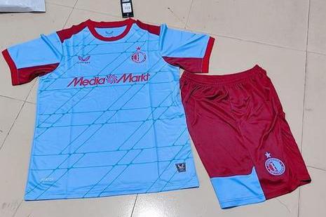 Feyenoord 3e tenue 25/26 - 146/152, Sport en Fitness, Voetbal, Nieuw, Set, Maat XS of kleiner, Ophalen of Verzenden