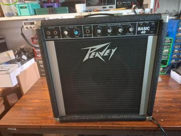 Peavey gitaarversterker basic-40 mooi tov leeftijd  beschikbaar voor biedingen