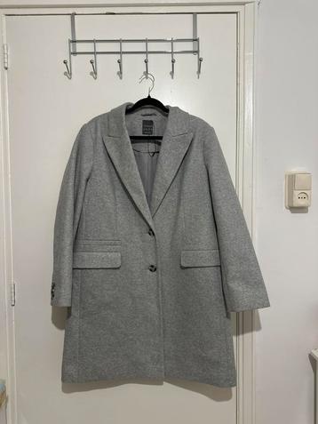 Nieuwe Primark jas beschikbaar voor biedingen