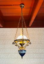 Oude antieke lamp, Ophalen