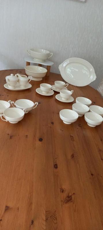 Recamier servies . beschikbaar voor biedingen