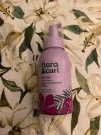 Flora & Curl Mousse, Ophalen of Verzenden, Zo goed als nieuw, Gel, Wax, Haarlak of Mousse