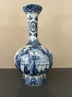 Delftsblauwe bolvaas van L. Regout, Antiek en Kunst, Antiek | Vazen, Ophalen of Verzenden