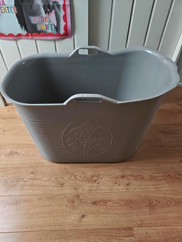 Soft & Silky Zitbad - 185L - Geschikt voor ijs bad/warm bad, Huis en Inrichting, Badkamer | Badtextiel en Accessoires, Gebruikt