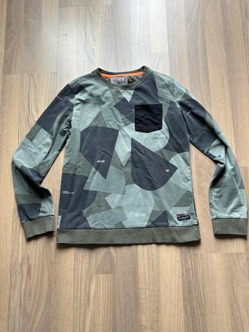 Retour sweater maat 13/14 beschikbaar voor biedingen