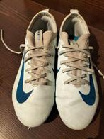Nike voetbalschoenen blauw maat 38, Sport en Fitness, Voetbal, Gebruikt, Maat XS of kleiner, Schoenen, Ophalen of Verzenden