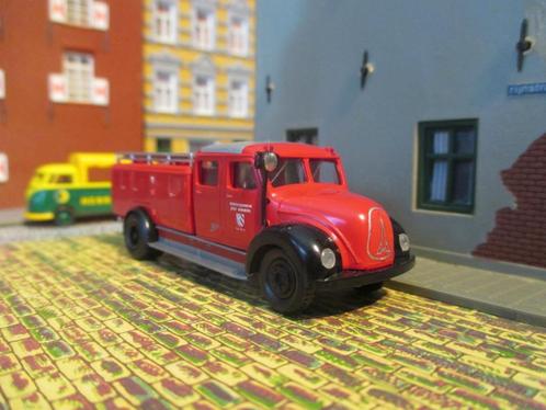 Magirus Mercur Metz materiaalwagen Brandweer Nürnberg, Hobby en Vrije tijd, Modelauto's | 1:87, Gebruikt, Bus of Vrachtwagen, Ophalen of Verzenden