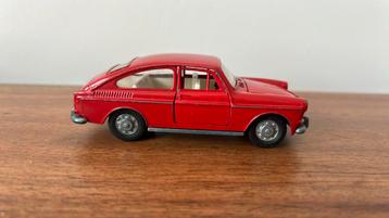 Dinky Toys Volkswagen 1600TL beschikbaar voor biedingen