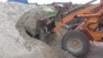 Wij leveren 1 of meer kuubs straatzand of vruchtbare grond, Tuin en Terras, Zand, Nieuw, Straatzand, Ophalen