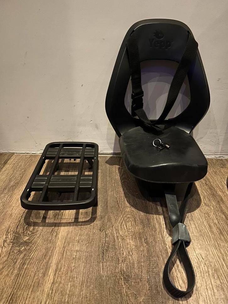 Yepp Thule Junior Budget fietszitje fietsstoeltje, Fietsen en Brommers, Fietsaccessoires | Fietsstoeltjes, Gebruikt, Achterzitje