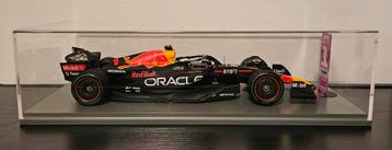 F1 Max Verstappen 2022 Japan schaal 1:18 beschikbaar voor biedingen