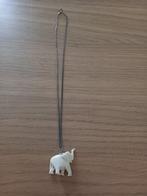 ketting met hanger van olifant (geen plastic), Sieraden, Tassen en Uiterlijk, Met hanger, Wit, Ophalen of Verzenden, Zo goed als nieuw