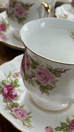 7 Kopjes Royal Ascot Fine Bone China Messe Rose en 11 Schote, Ophalen of Verzenden, Zo goed als nieuw, Porselein, Kop en/of schotel