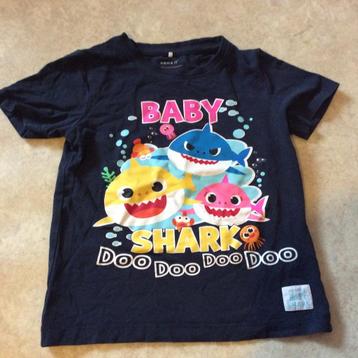 Baby Shark T-shirt maat 98. pinkfong beschikbaar voor biedingen