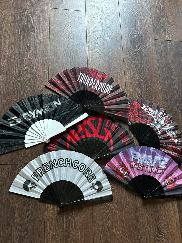 Waaiers hardcore (thunderdome) - diverse, Huis en Inrichting, Woonaccessoires | Wanddecoraties, Zo goed als nieuw, Ophalen of Verzenden