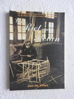 Van Riet tot Rotan - Rijksrietvlechtschool te Noordwolde, Ophalen of Verzenden, 20e eeuw of later, Zo goed als nieuw