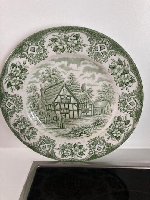 ontbijtbord Old Inn serie English Ironstone Tableware Limite, Antiek en Kunst, Antiek | Servies los, Ophalen of Verzenden