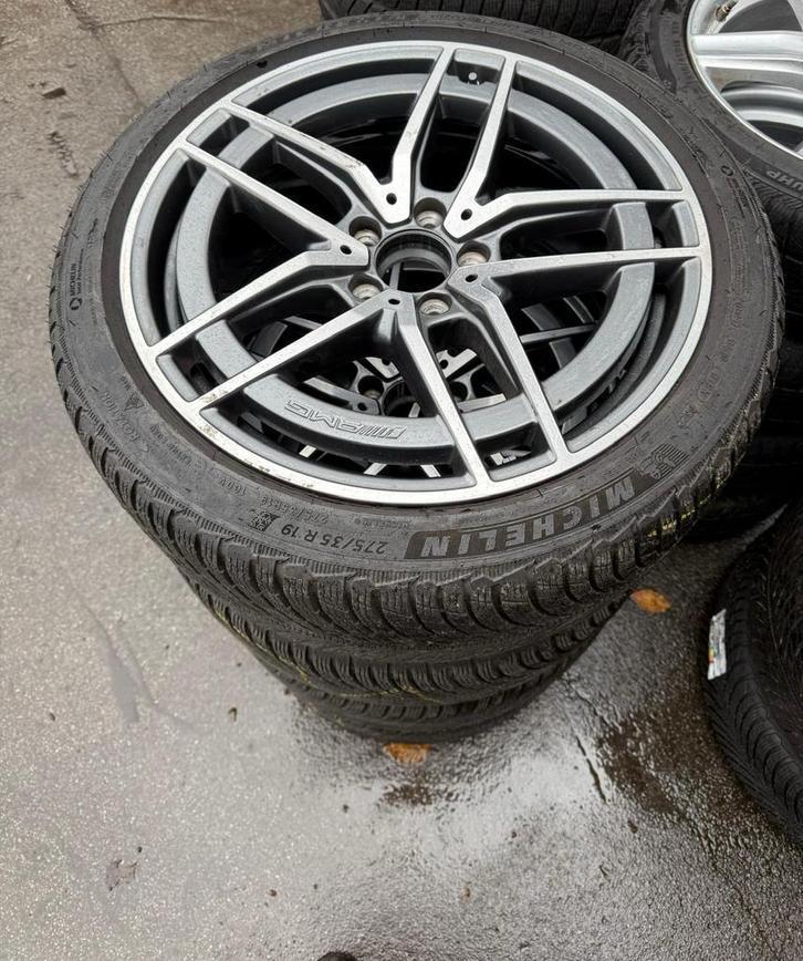 Originele Mercedes  AMG E43 E53 W213 S213  winter set, Auto-onderdelen, Banden en Velgen, Banden en Velgen, Winterbanden, 19 inch