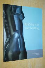Eja Siepman van den Berg Het Depot beeldhouwkunst erotica, Ophalen of Verzenden, Zo goed als nieuw, Beeldhouwkunst
