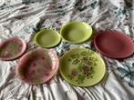 Roze en mintgroen servies, Huis en Inrichting, Keuken | Servies, Bord(en), Gebruikt, Ophalen