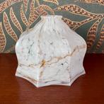 Antieke handgeblazen opaline lampenkap – Art Deco, Wit, Ophalen of Verzenden, Zo goed als nieuw, Overige vormen