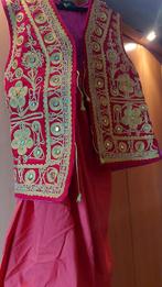 Oosterse broek met mooi gilet, Ophalen of Verzenden, Zo goed als nieuw