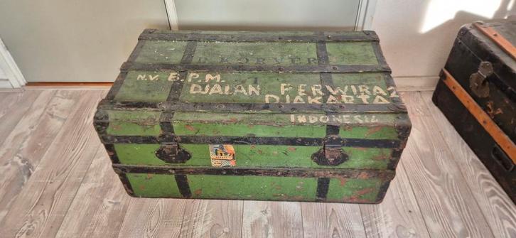 Oude Houten Reiskist 85x50x38cm met Geschiedenis, Antiek en Kunst, Curiosa en Brocante, Ophalen