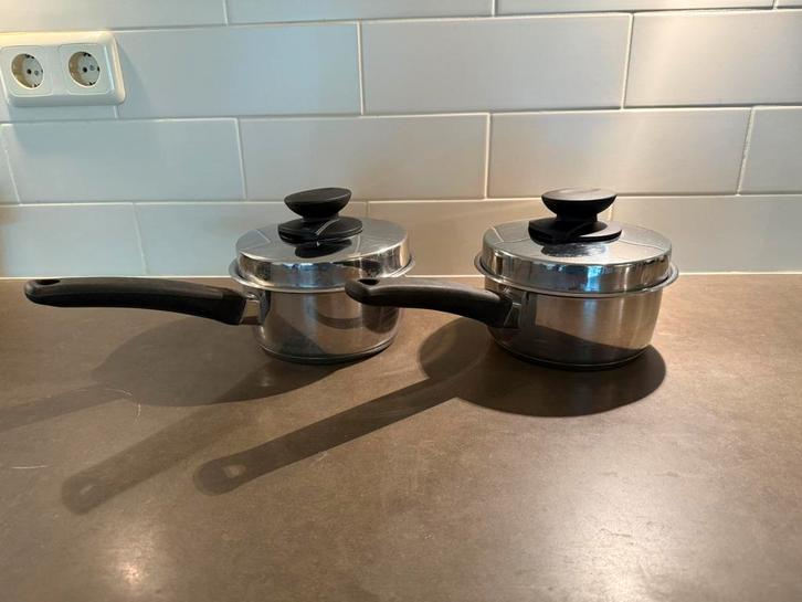 2 Fissler pannen met stoom uitlatende deksel, Huis en Inrichting, Keuken | Potten en Pannen, Gebruikt, Kookpan of Snelkookpan