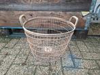 oude ijzeren mand, Huis en Inrichting, Woonaccessoires | Schalen en Manden, Ophalen of Verzenden, Gebruikt, Rond, Overige materialen